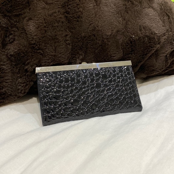 Black alligator skin hand purse - Picture 1 of 2